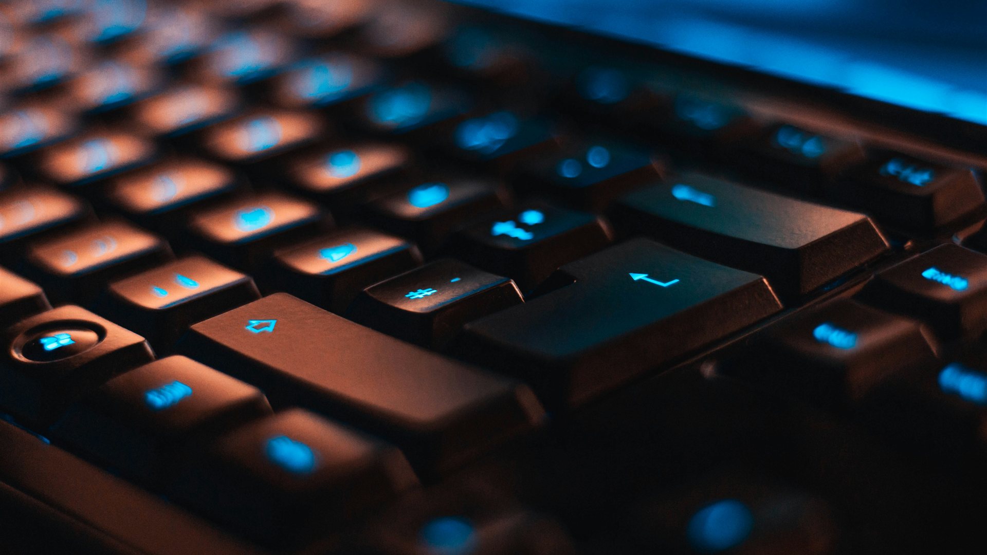 Teclados mecánicos gaming: 5 opciones reales por precio en Uruguay (2026)